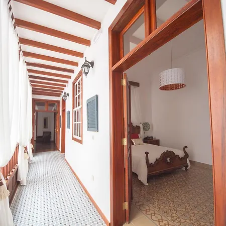 Aminta ラスパルマス・デ・グランカナリア